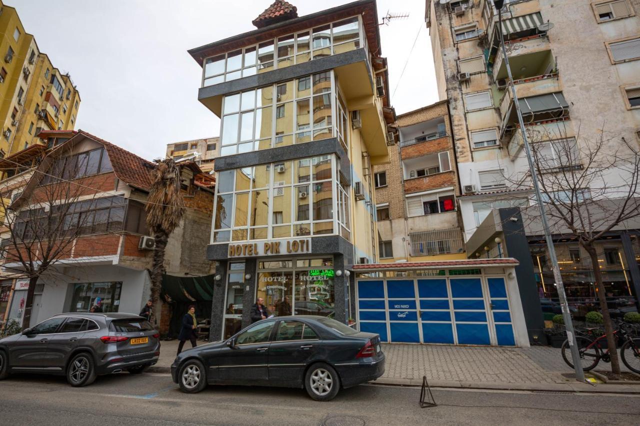 Hotel Pik Loti Tiranë Luaran gambar