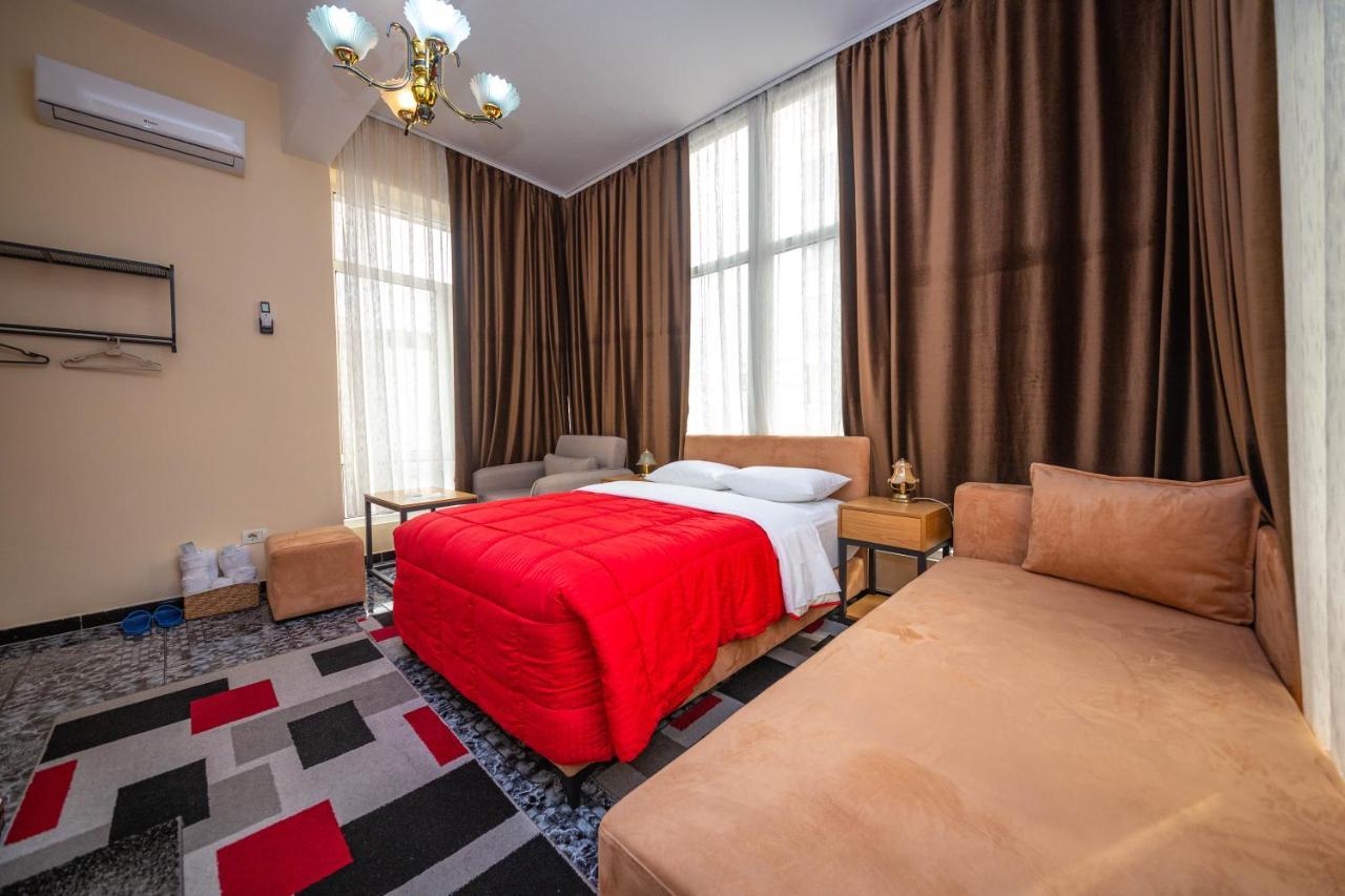 Hotel Pik Loti Tiranë Luaran gambar