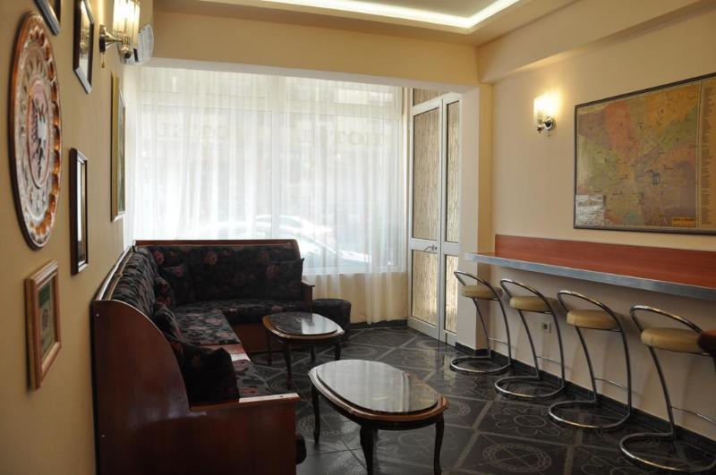 Hotel Pik Loti Tiranë Luaran gambar