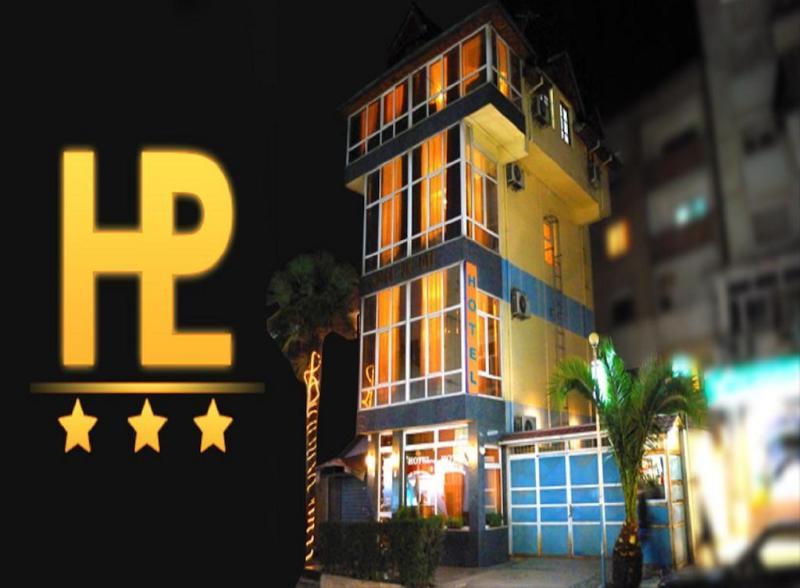 Hotel Pik Loti Tiranë Luaran gambar